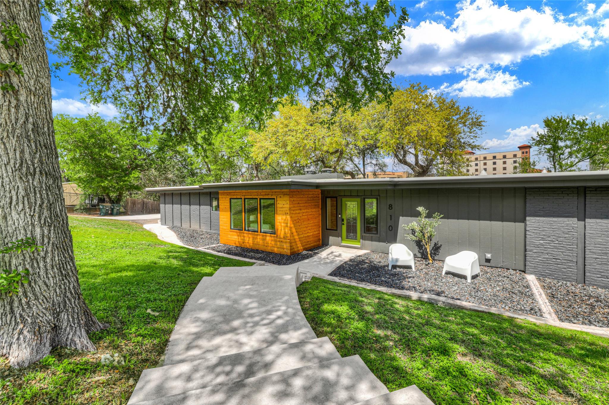 810 N Loop Street San Marcos TX 78666