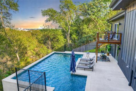 810 N Loop Street San Marcos TX 78666