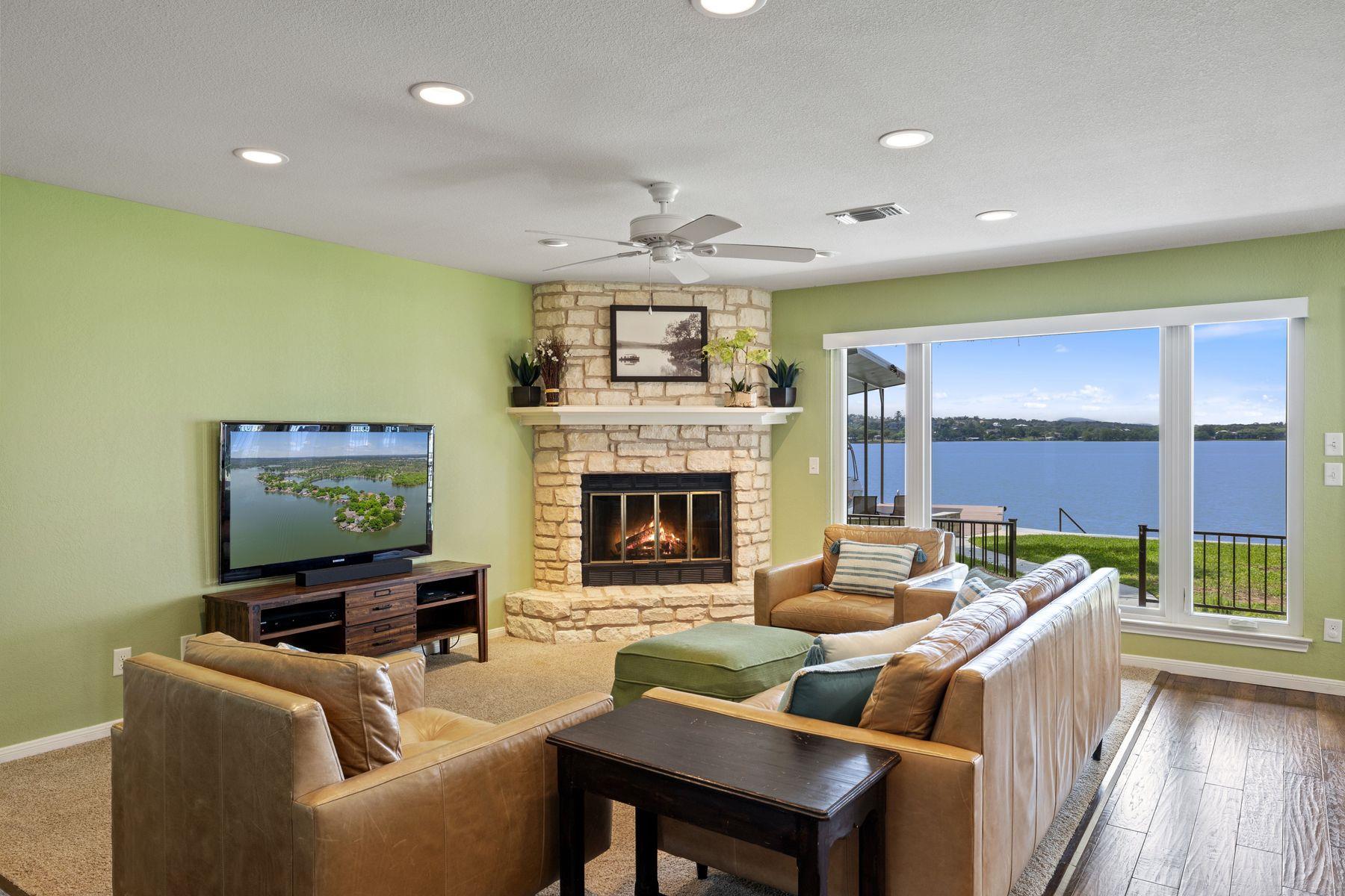 21 Beaver Island Granite Shoals TX 78654