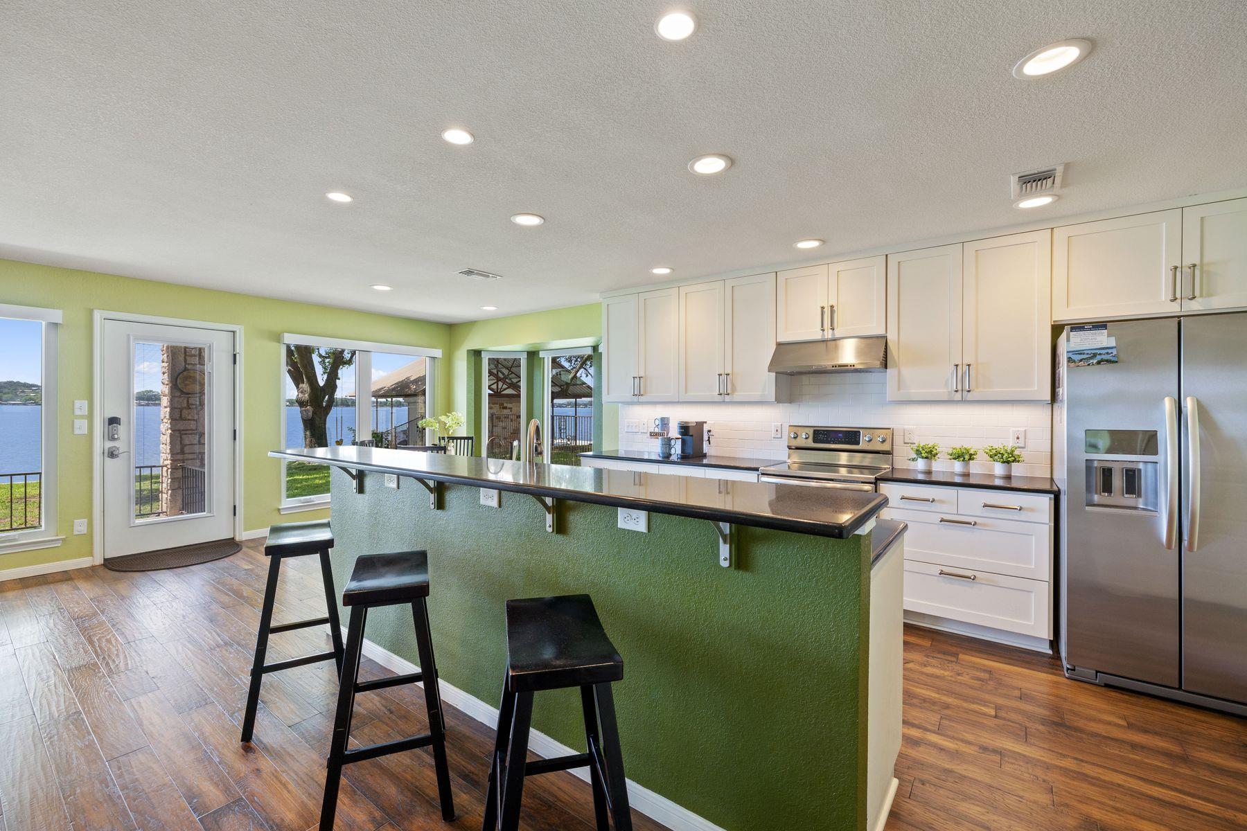 21 Beaver Island Granite Shoals TX 78654
