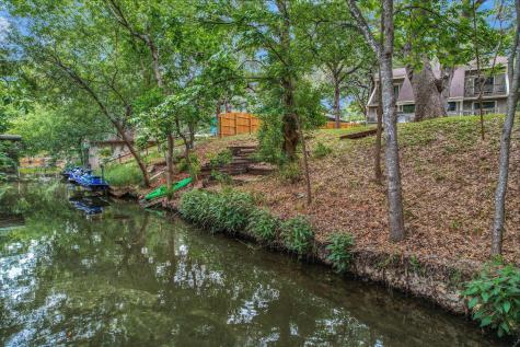 5307 Shady Oaks Circle Kingsland TX 78639