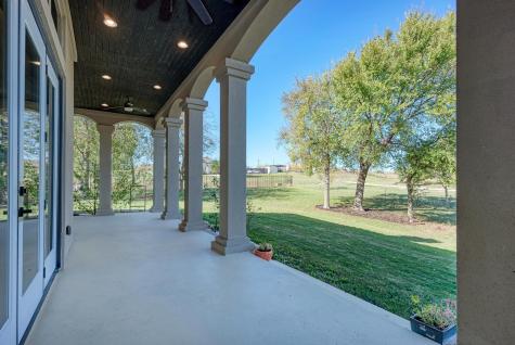 104 Spring Valley Street Hutto TX 78634