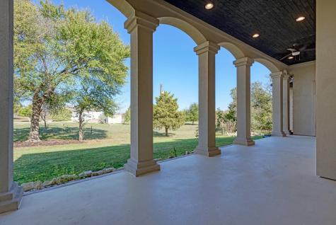 104 Spring Valley Street Hutto TX 78634