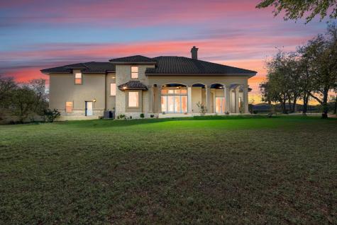 104 Spring Valley Street Hutto TX 78634