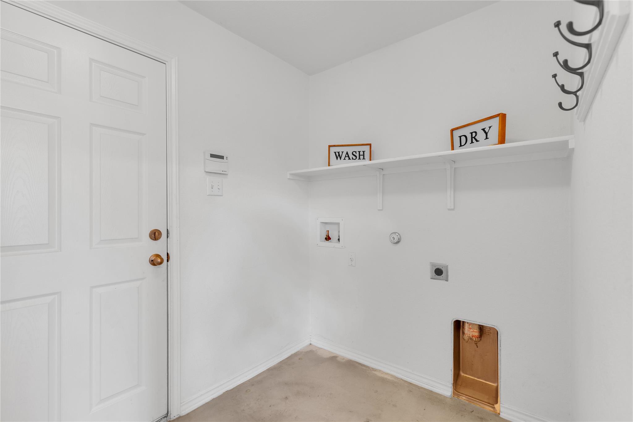 511 Estes Park Taylor TX 76574