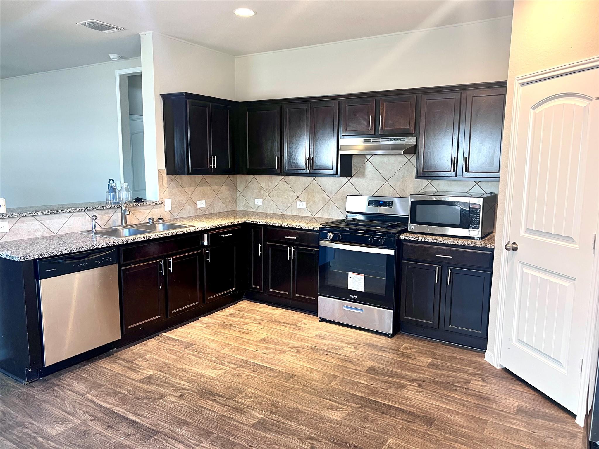 3004 Tilmon Lane Austin TX 78725