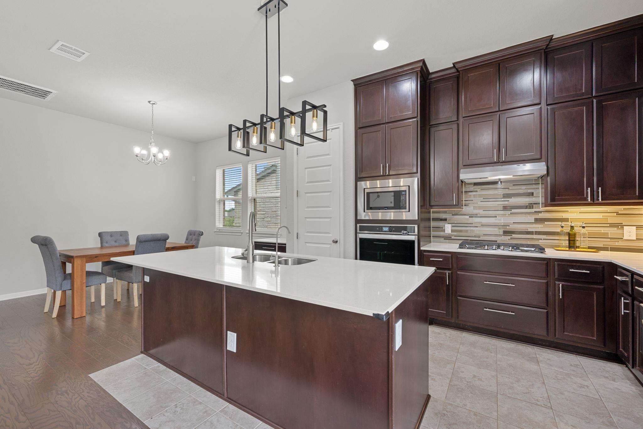 1509 Reprise Bend Round Rock TX 78681