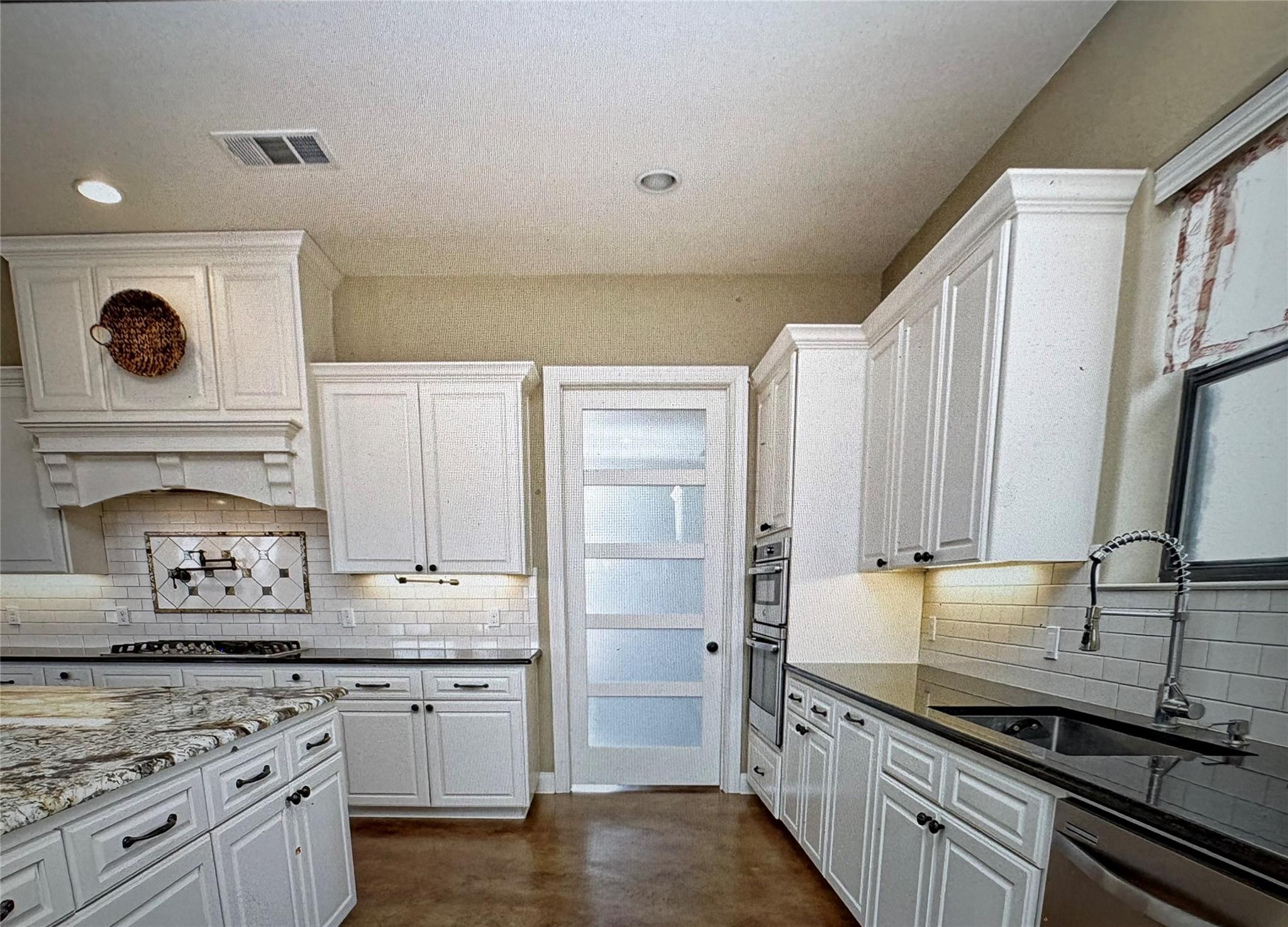 126 Packsaddle Drive Bastrop TX 78602
