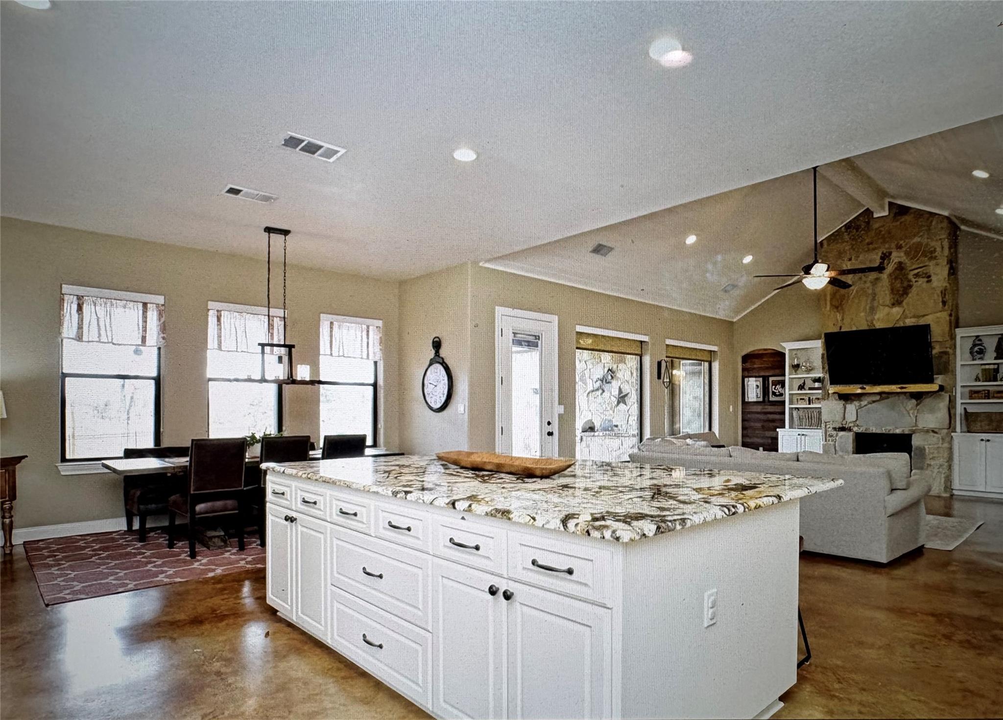 126 Packsaddle Drive Bastrop TX 78602