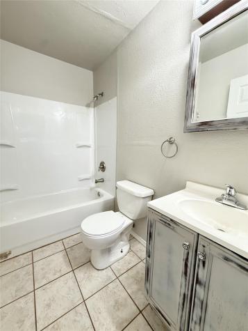 1403 Alcoa Avenue Rockdale TX 76567