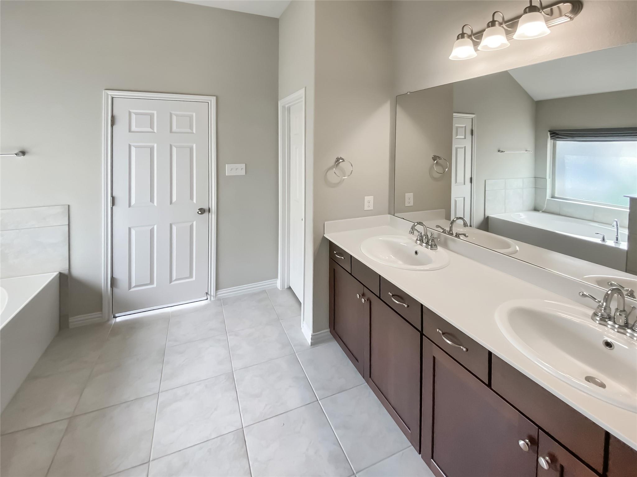 22621 Fountaingrass Lane Lago Vista TX 78645