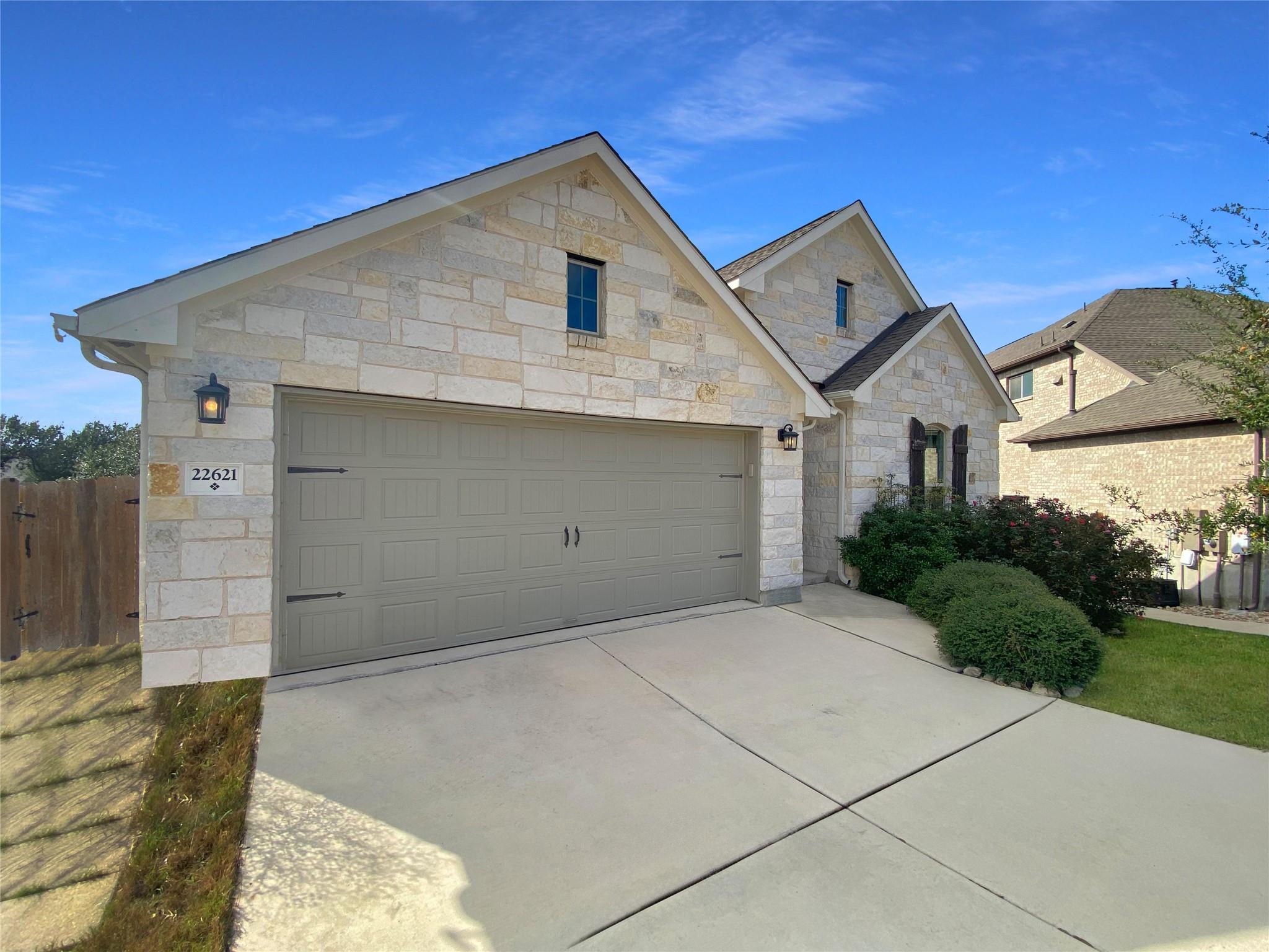 22621 Fountaingrass Lane Lago Vista TX 78645