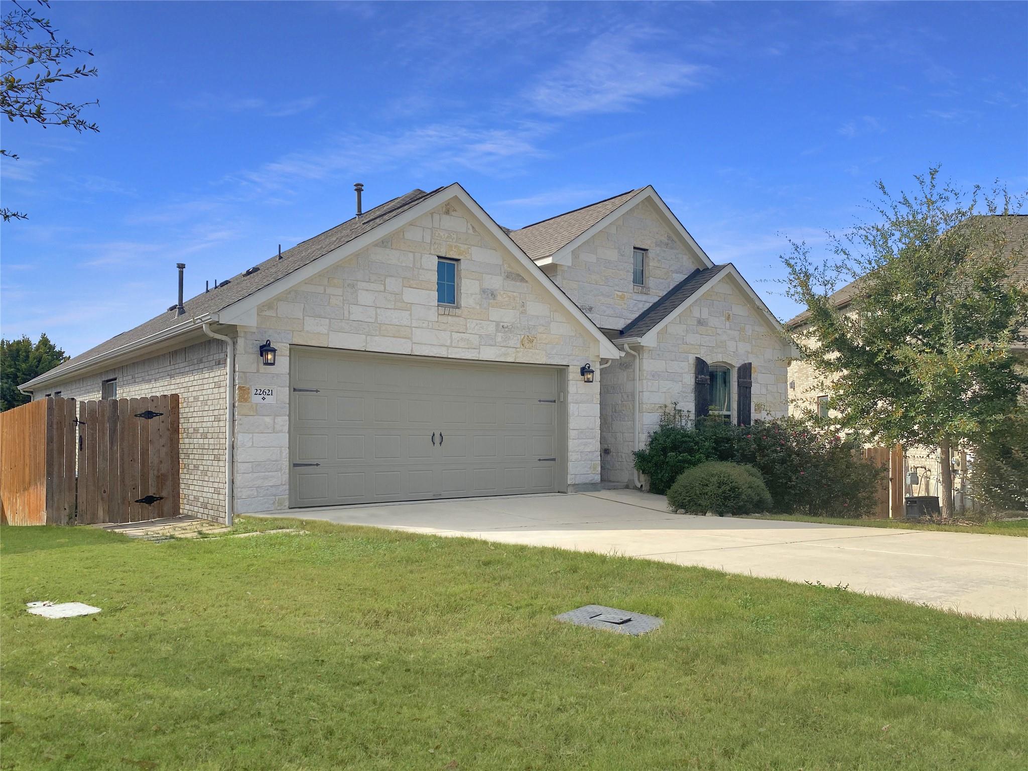 22621 Fountaingrass Lane Lago Vista TX 78645