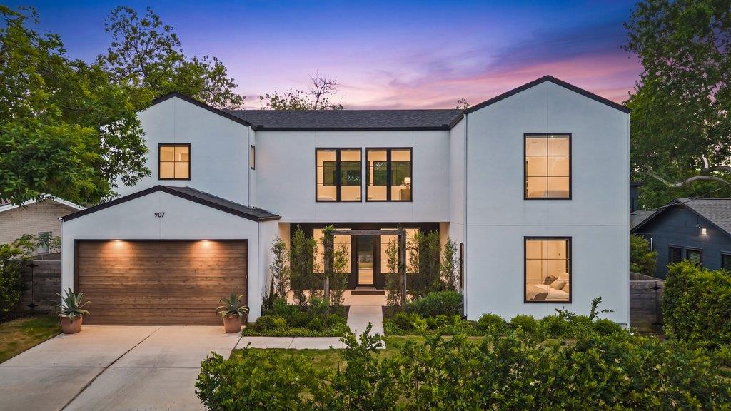 907 Karen Avenue Austin TX 78757