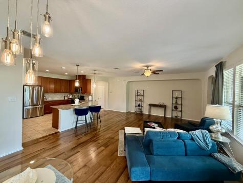 31428 Kingsway Road Georgetown TX 78628