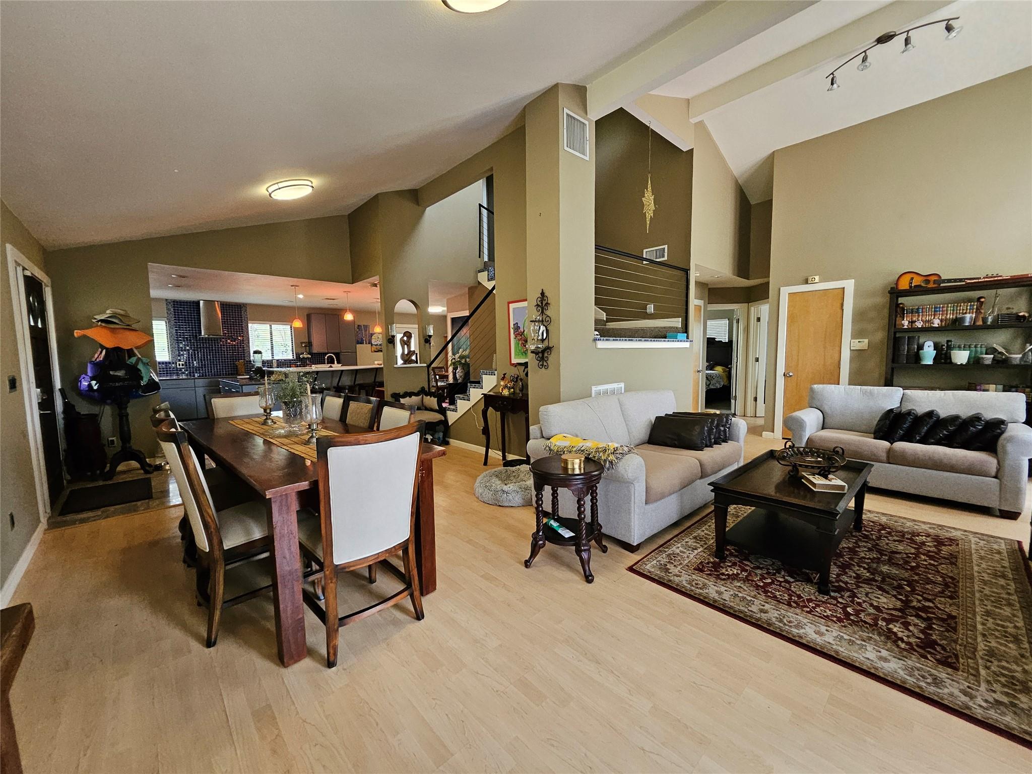 21201 Kathy Lane Spicewood TX 78669