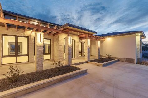 6425 Ranch Road 962 W Round Mountain TX 78663