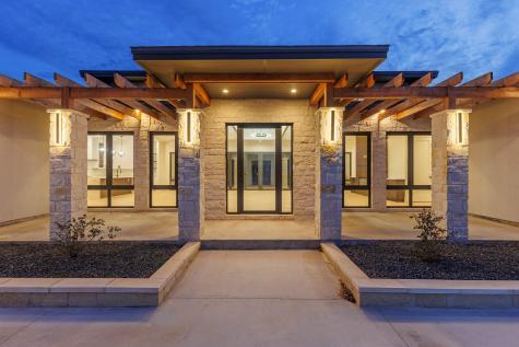6425 Ranch Road 962 W Round Mountain TX 78663