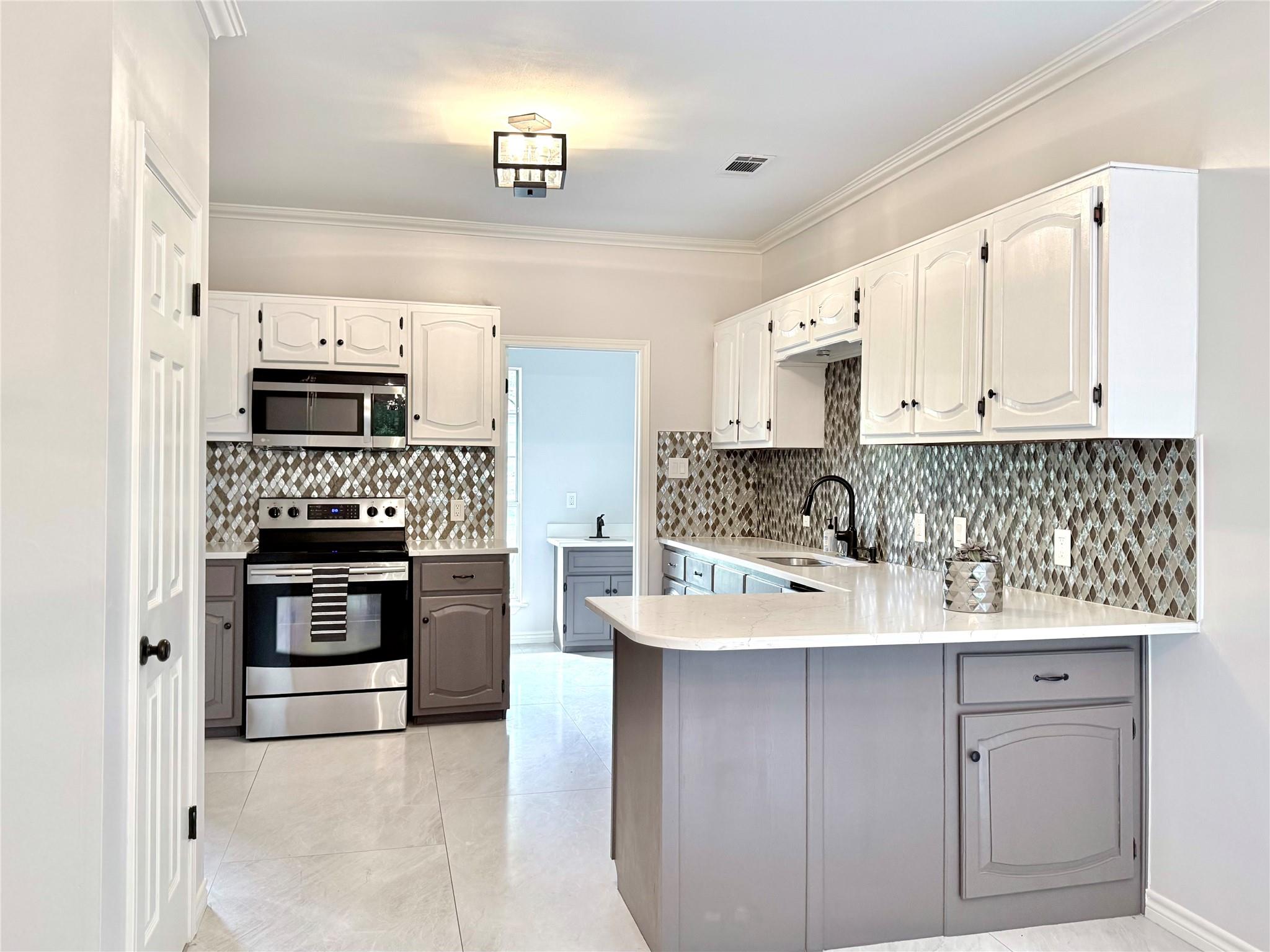 1903 Canyon Edge Drive Austin TX 78733