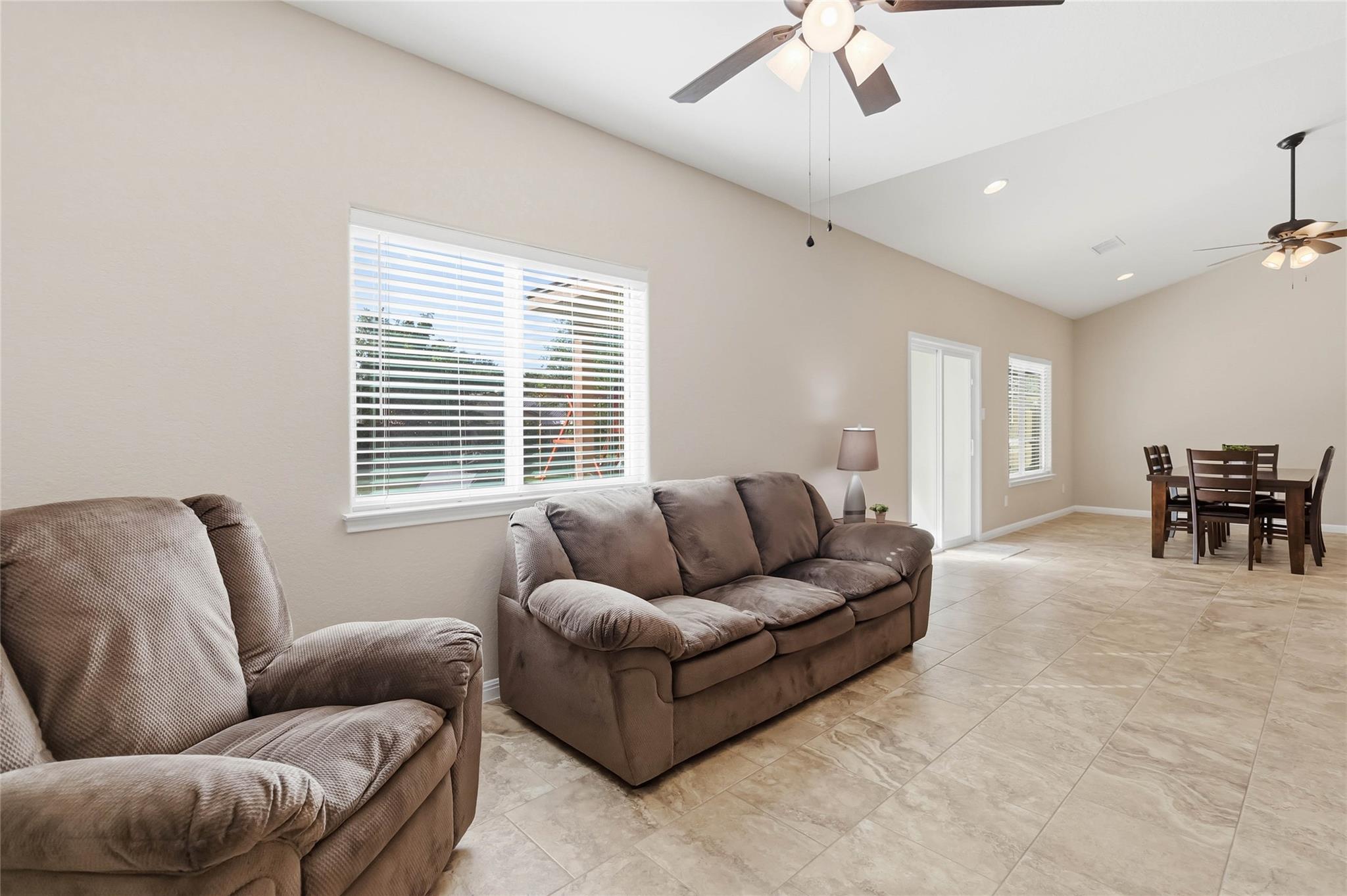 285 Hummingbird Way Martindale TX 78655