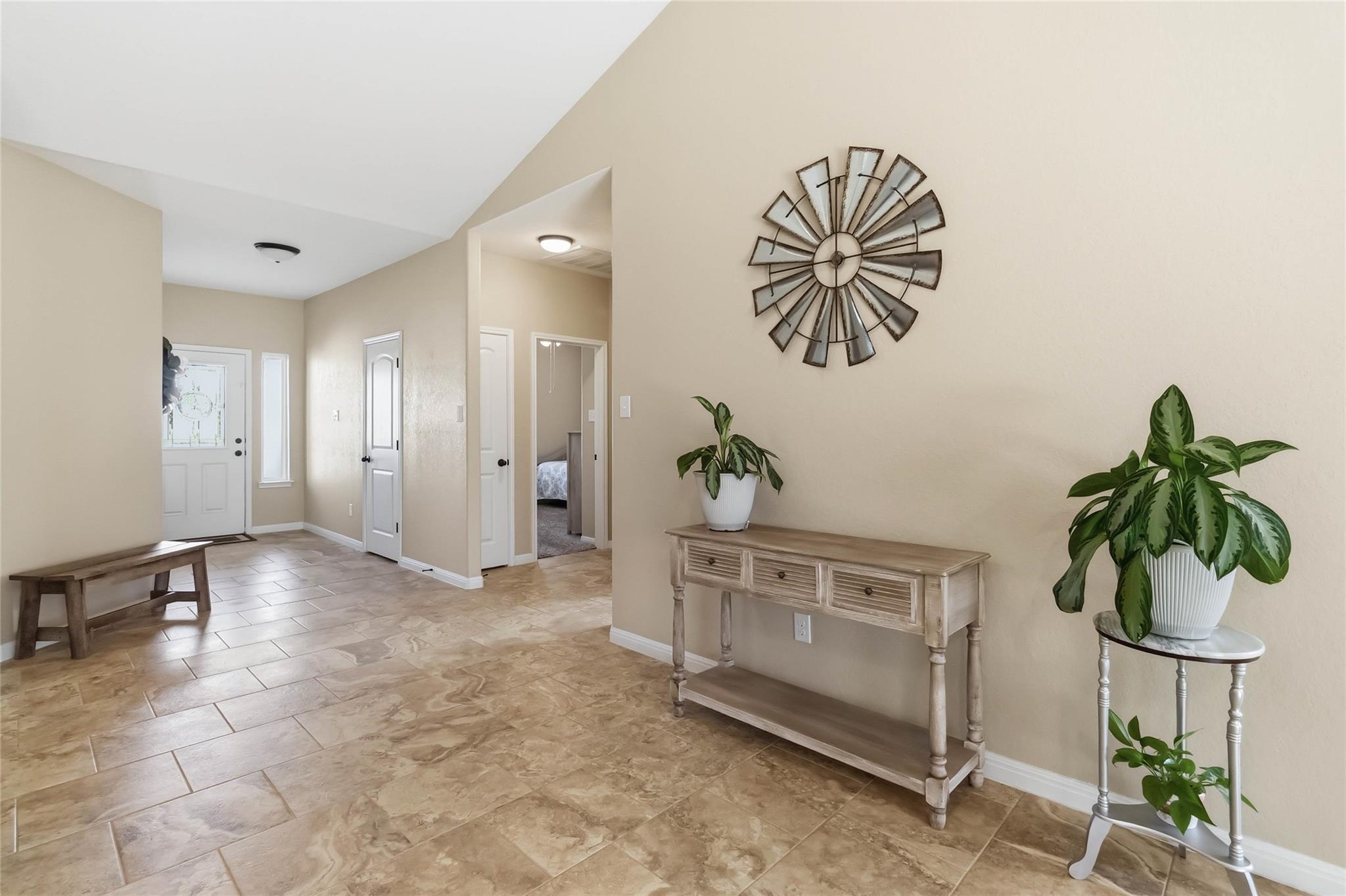 285 Hummingbird Way Martindale TX 78655