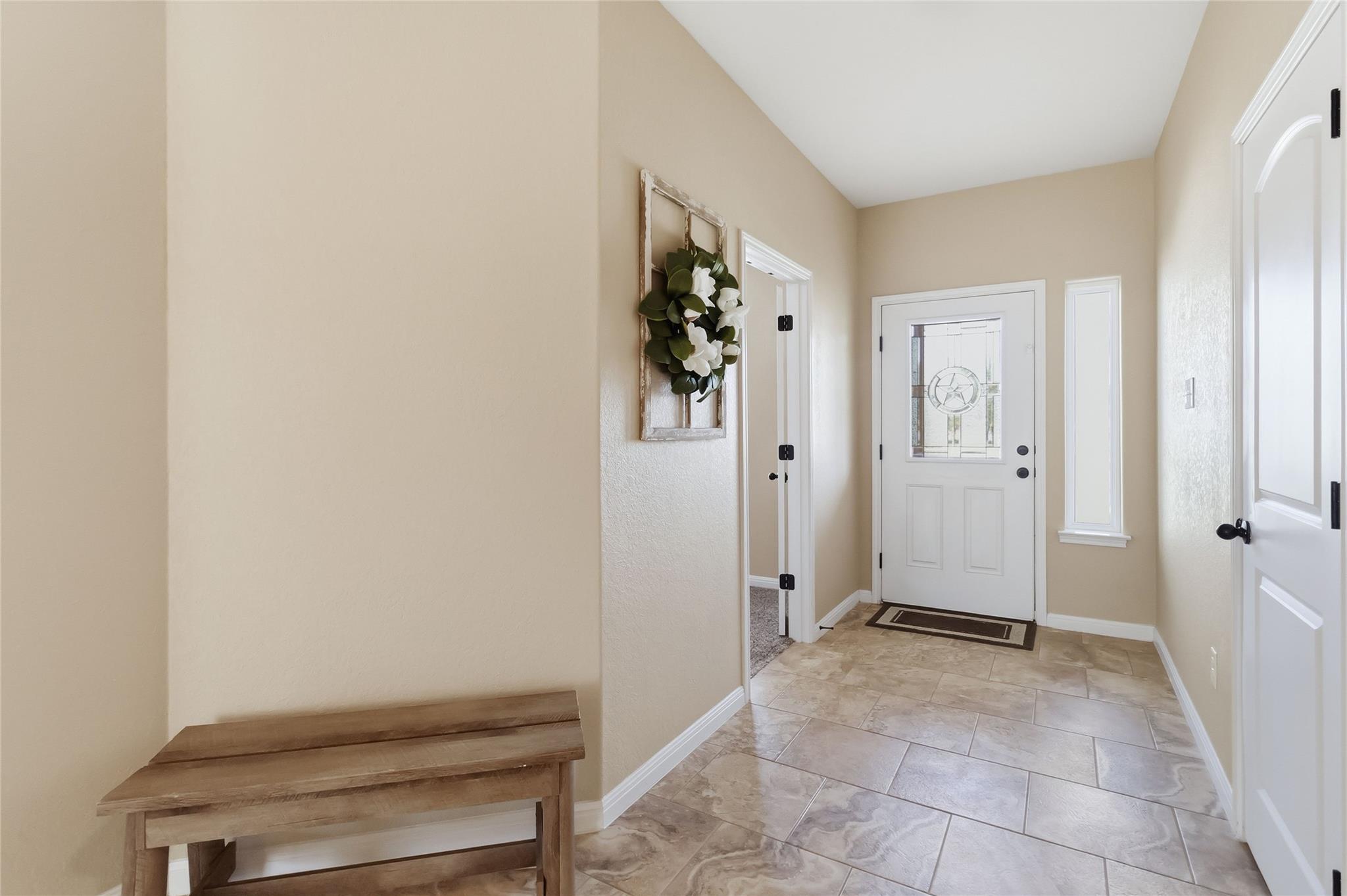 285 Hummingbird Way Martindale TX 78655