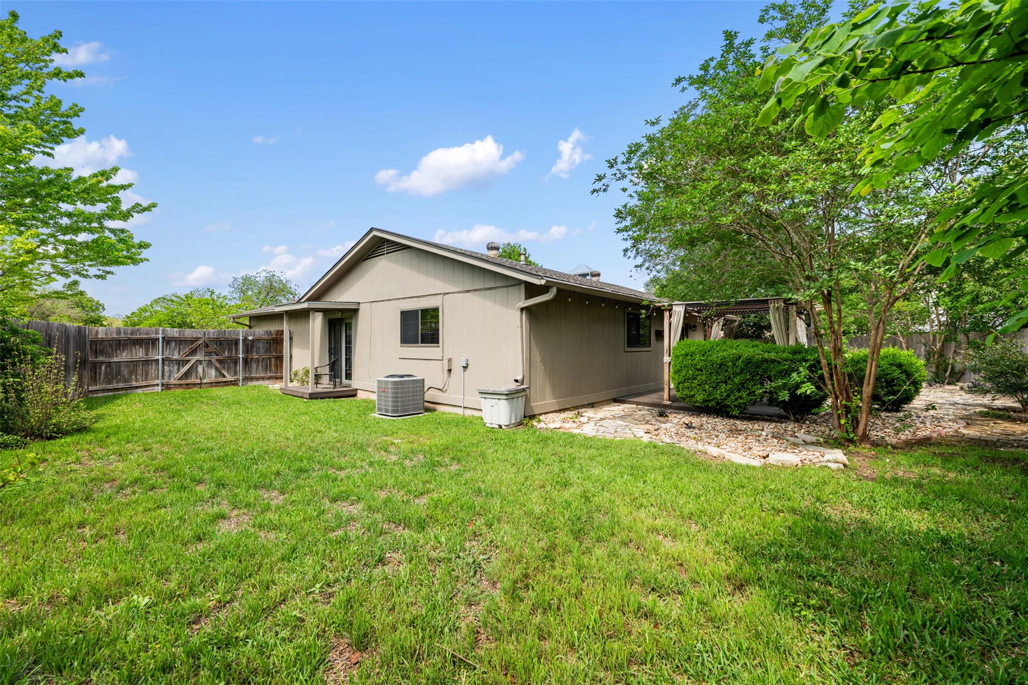 12103 Mill Hollow Austin TX 78750