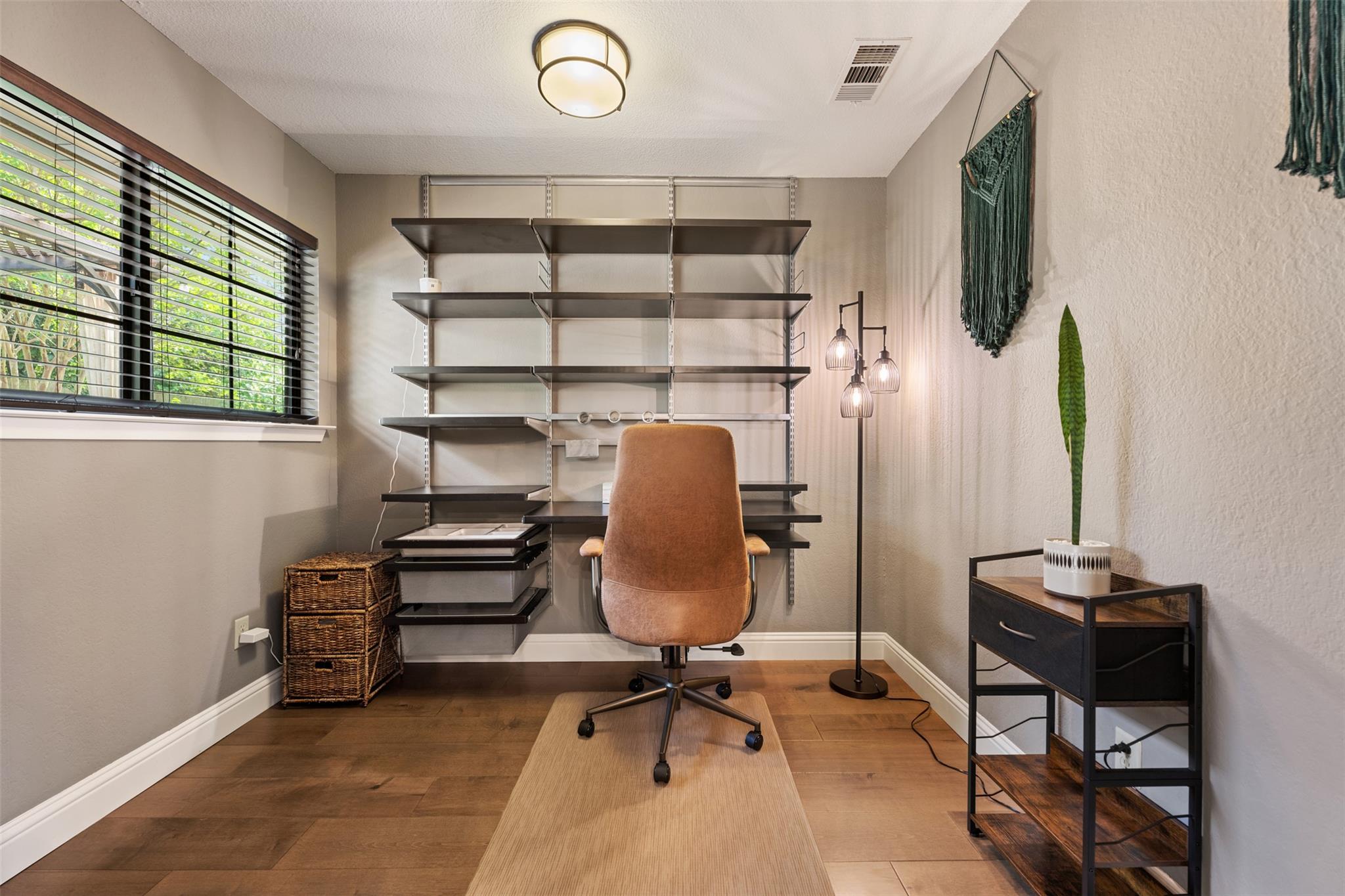 12103 Mill Hollow Austin TX 78750