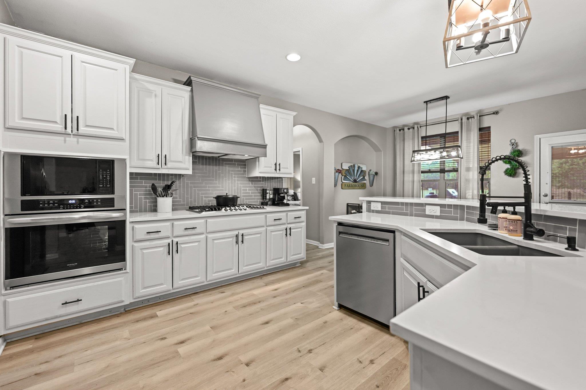5528 Wild Foxglove Road Spicewood TX 78669