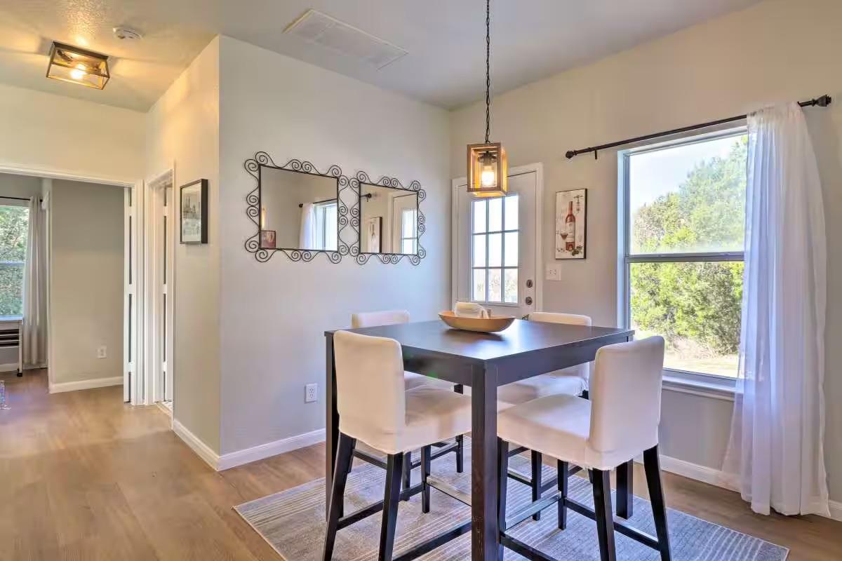 1404 E 3rd Street Georgetown TX 78626