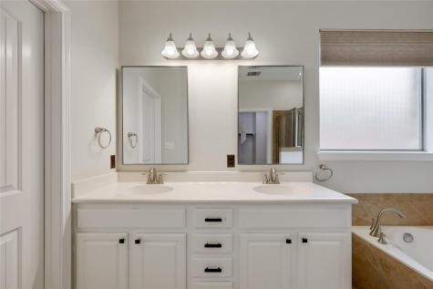 1013 Sussex Way Round Rock TX 78665