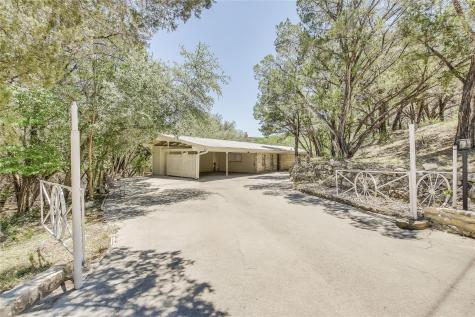 6201 Valleyview Street Lago Vista TX 78645