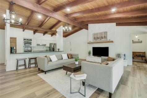 6201 Valleyview Street Lago Vista TX 78645