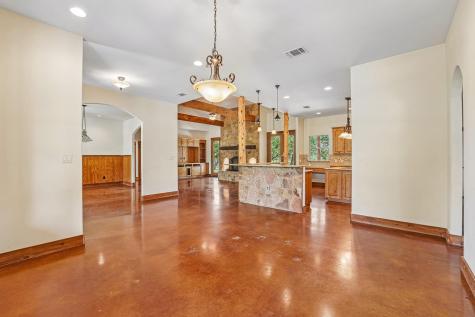 290 Miss Donna Lane Dripping Springs TX 78620