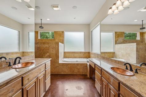 290 Miss Donna Lane Dripping Springs TX 78620