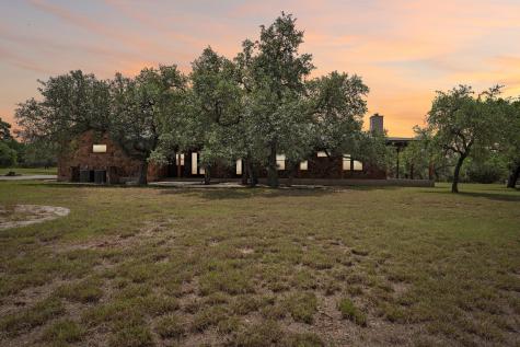 290 Miss Donna Lane Dripping Springs TX 78620