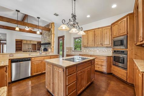 290 Miss Donna Lane Dripping Springs TX 78620