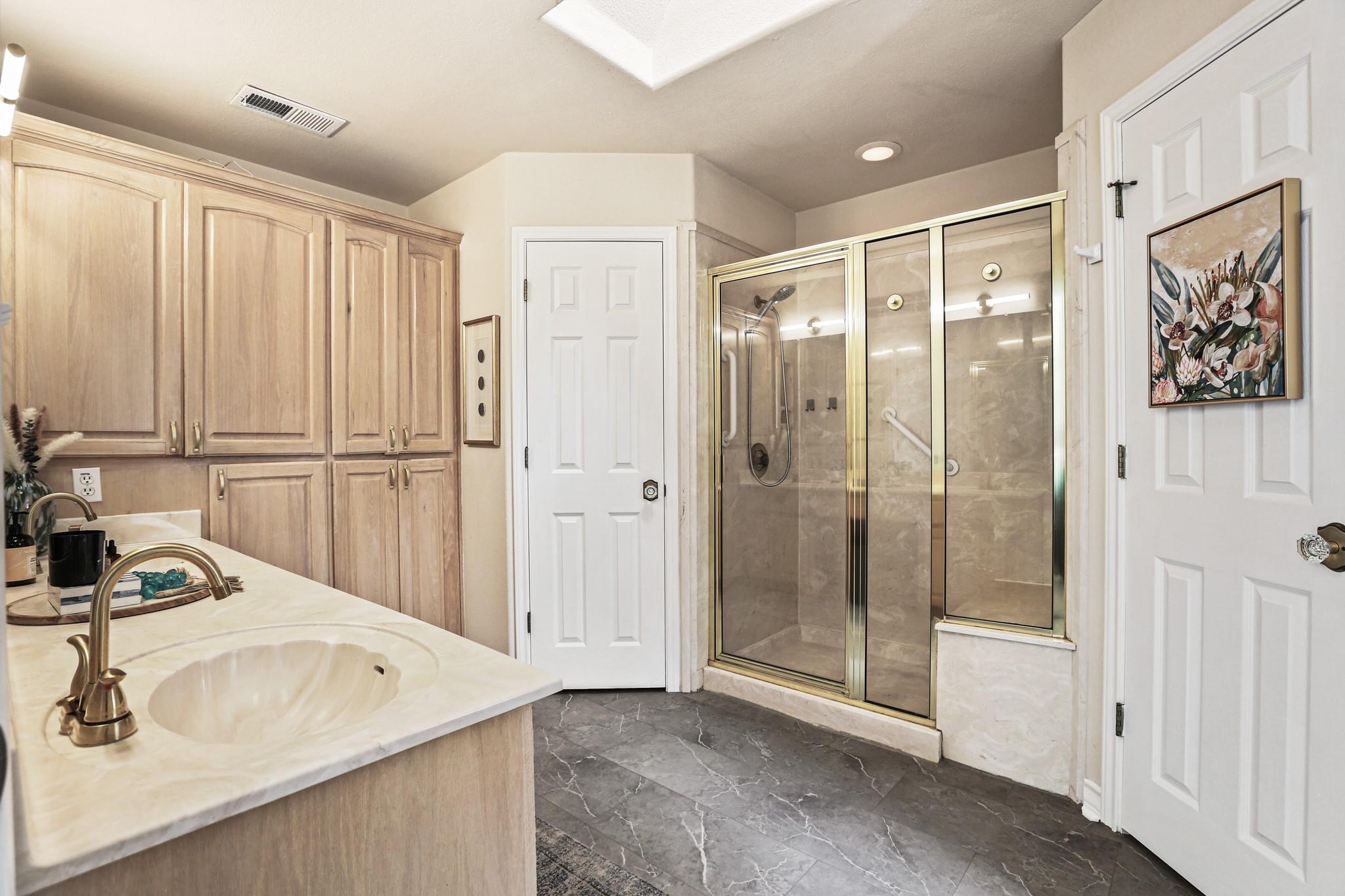 21105 Newport Cove Lago Vista TX 78645