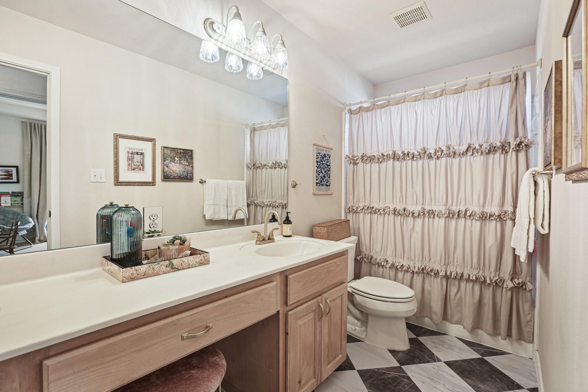 21105 Newport Cove Lago Vista TX 78645