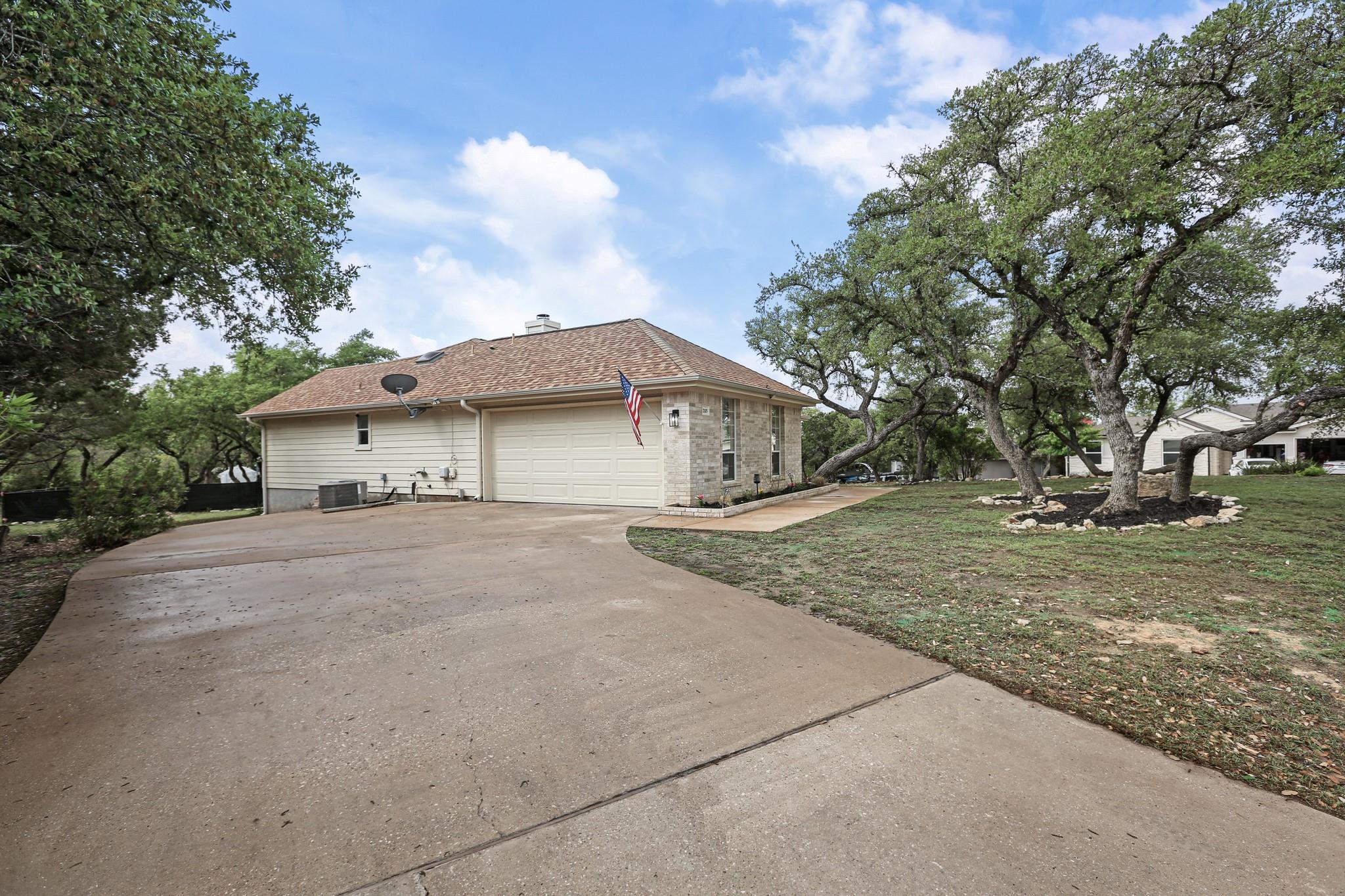 21105 Newport Cove Lago Vista TX 78645