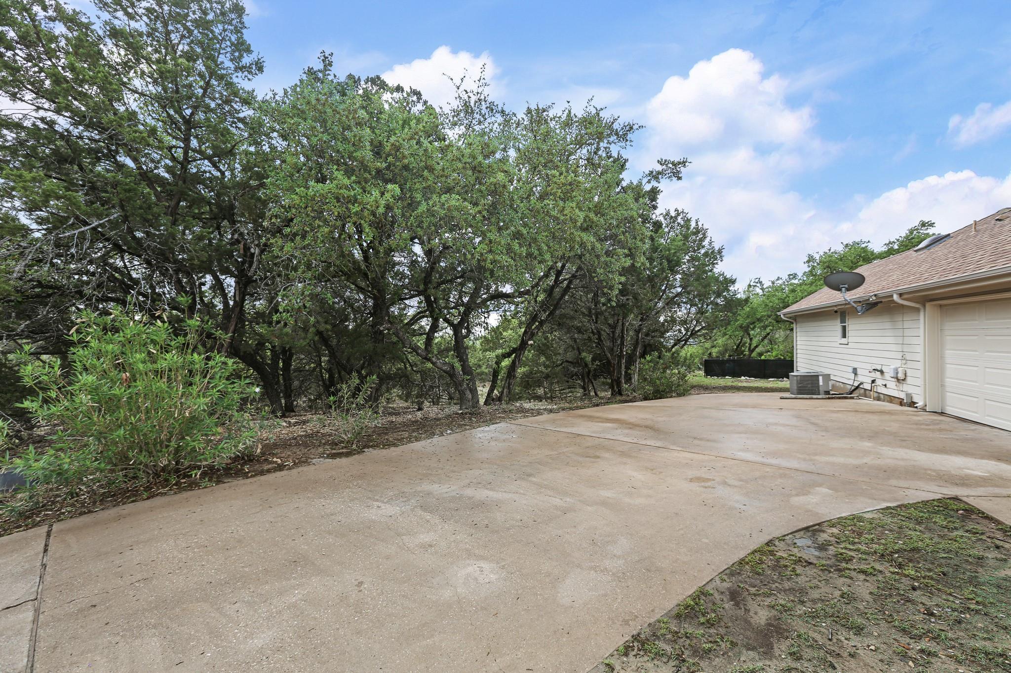 21105 Newport Cove Lago Vista TX 78645