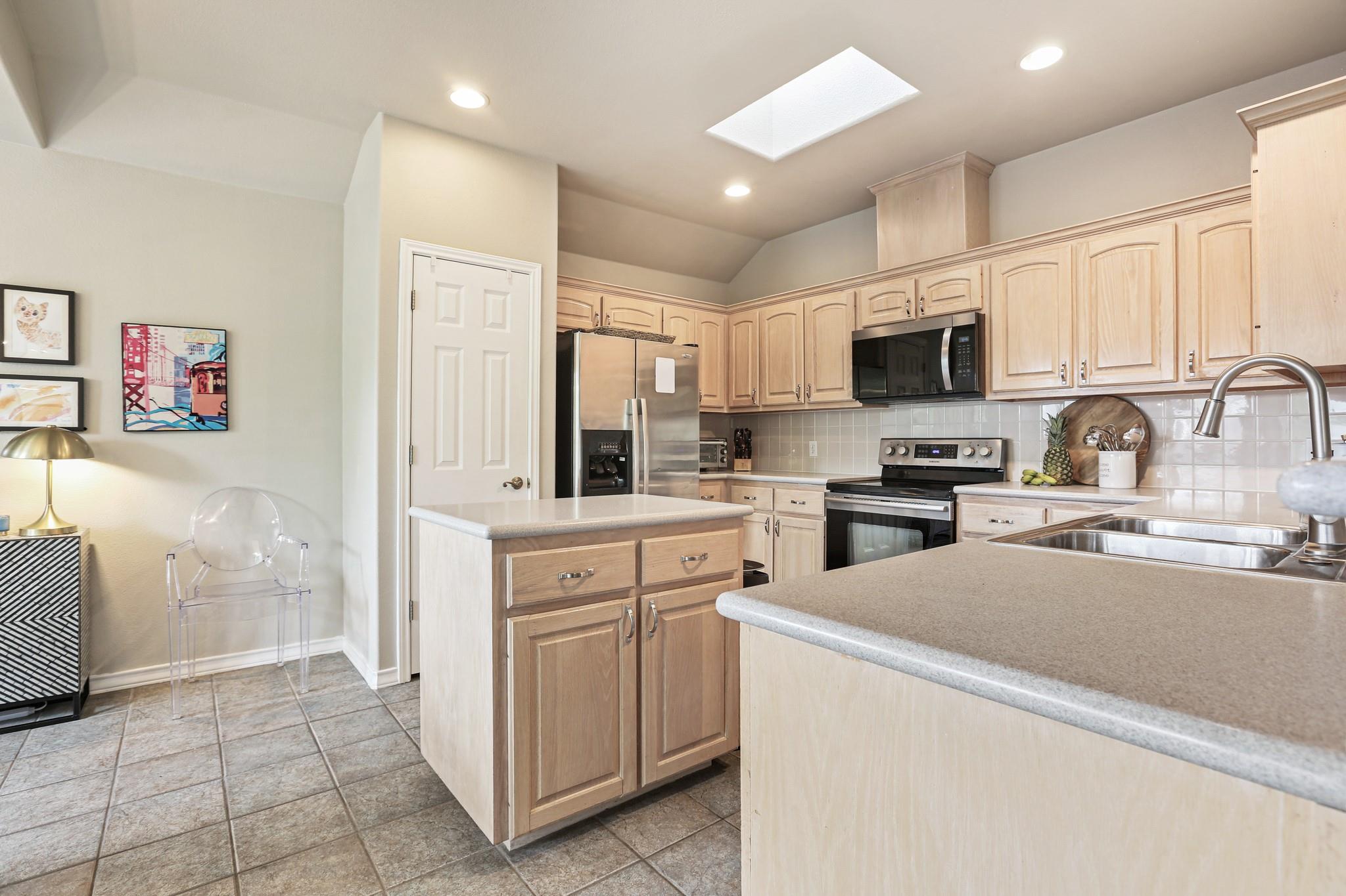 21105 Newport Cove Lago Vista TX 78645