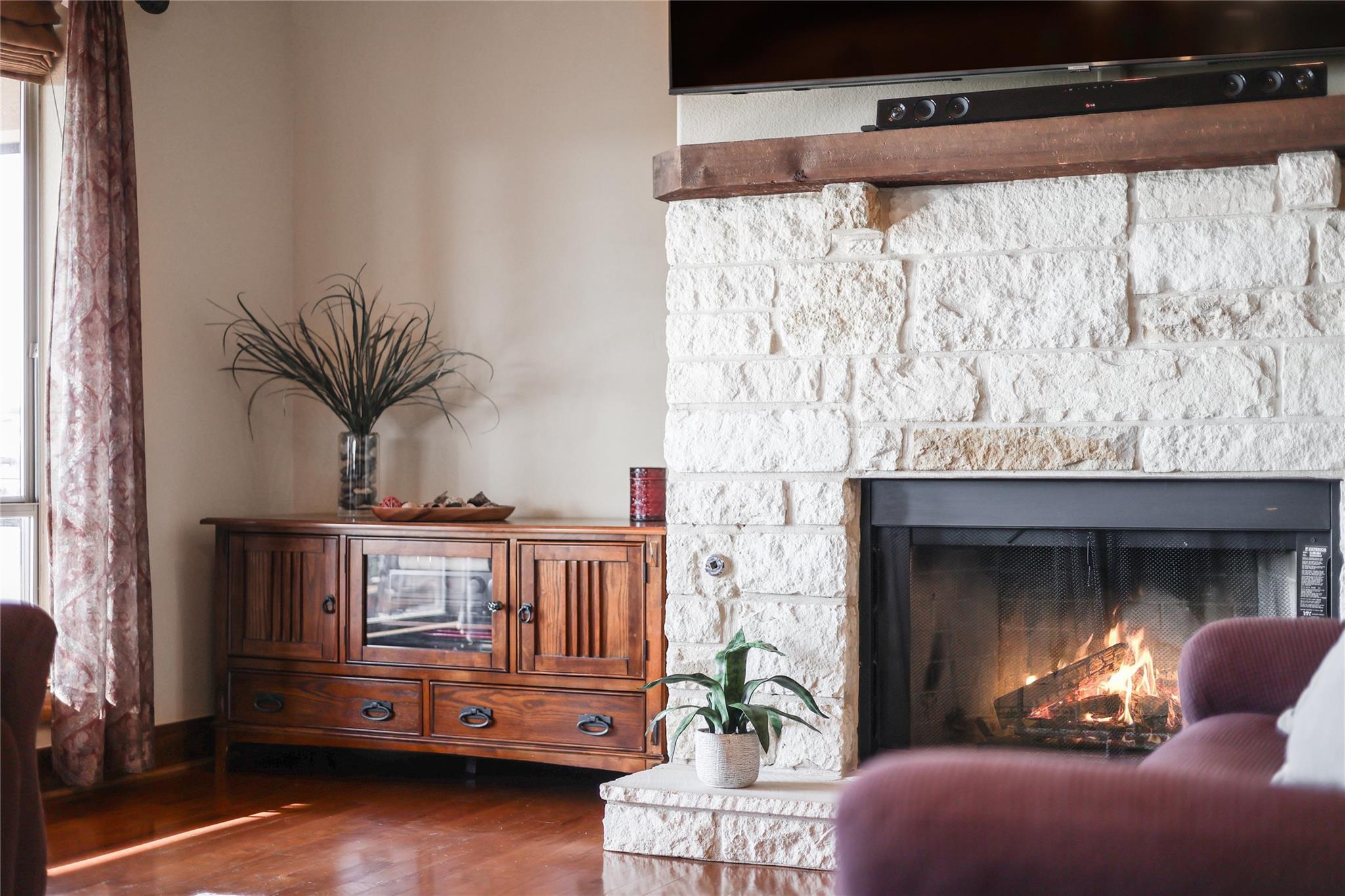 700 Augusta Circle N Point Venture TX 78645
