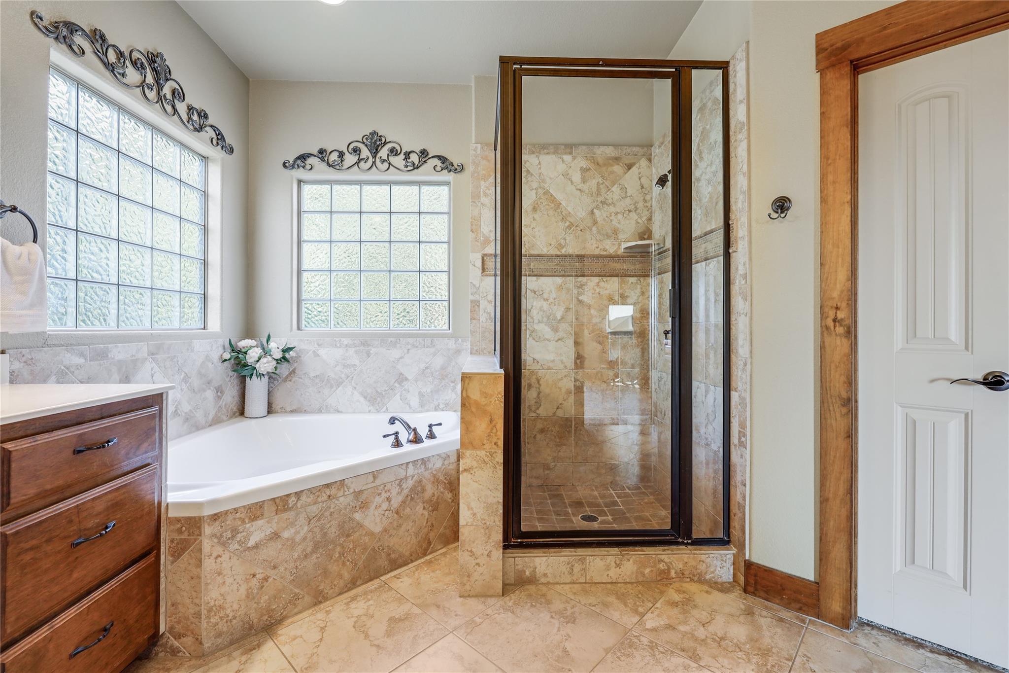 700 Augusta Circle N Point Venture TX 78645