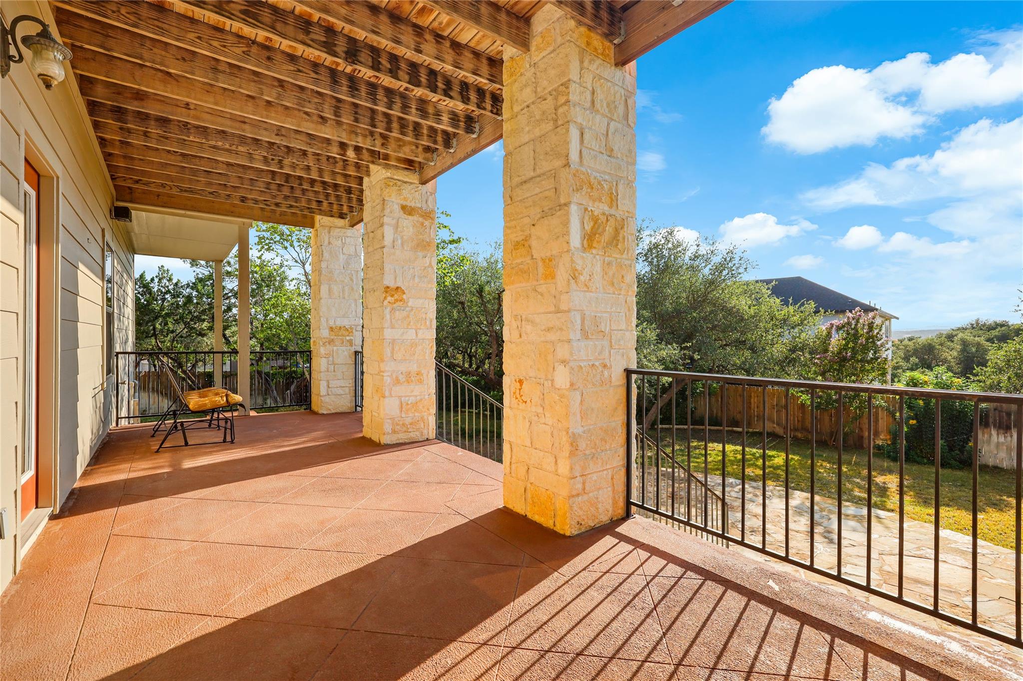 700 Augusta Circle N Point Venture TX 78645