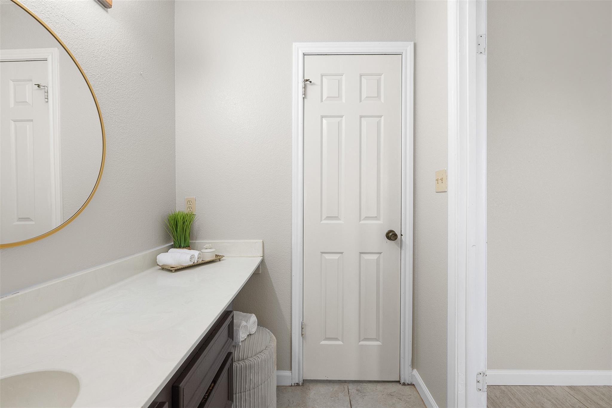 1081 Pr 7023 Pr Elgin TX 78621