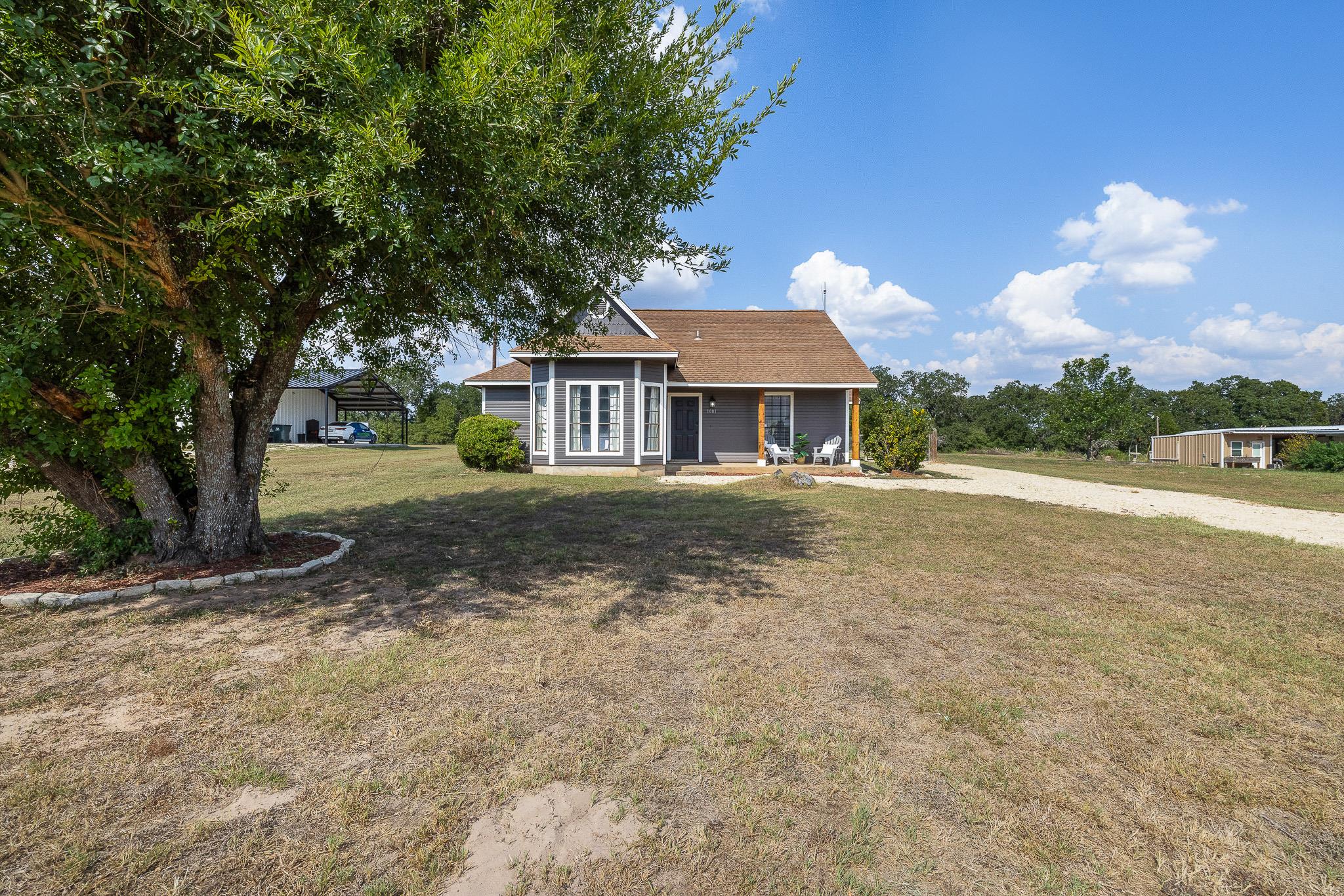 1081 Pr 7023 Pr Elgin TX 78621