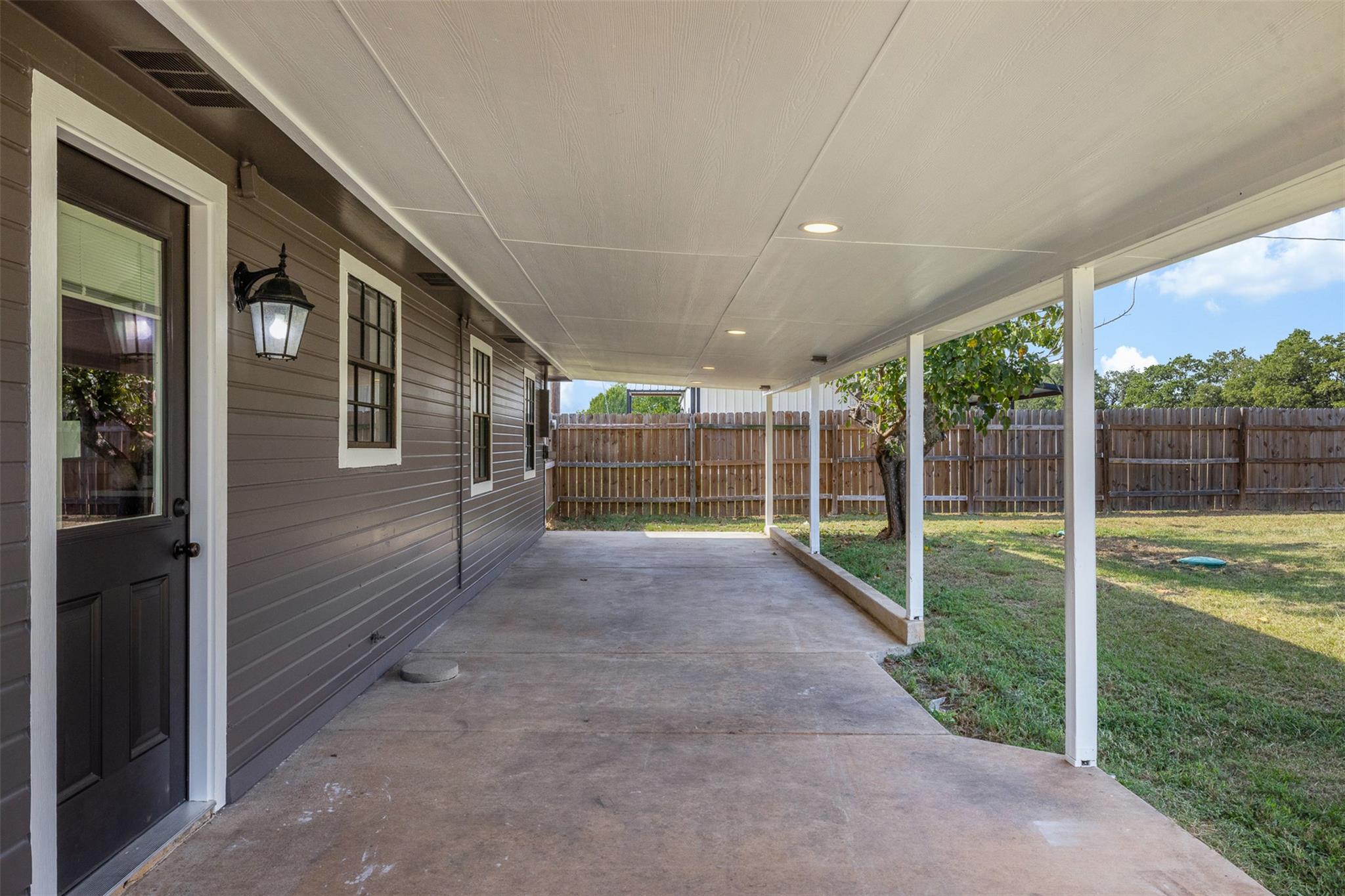 1081 Pr 7023 Pr Elgin TX 78621
