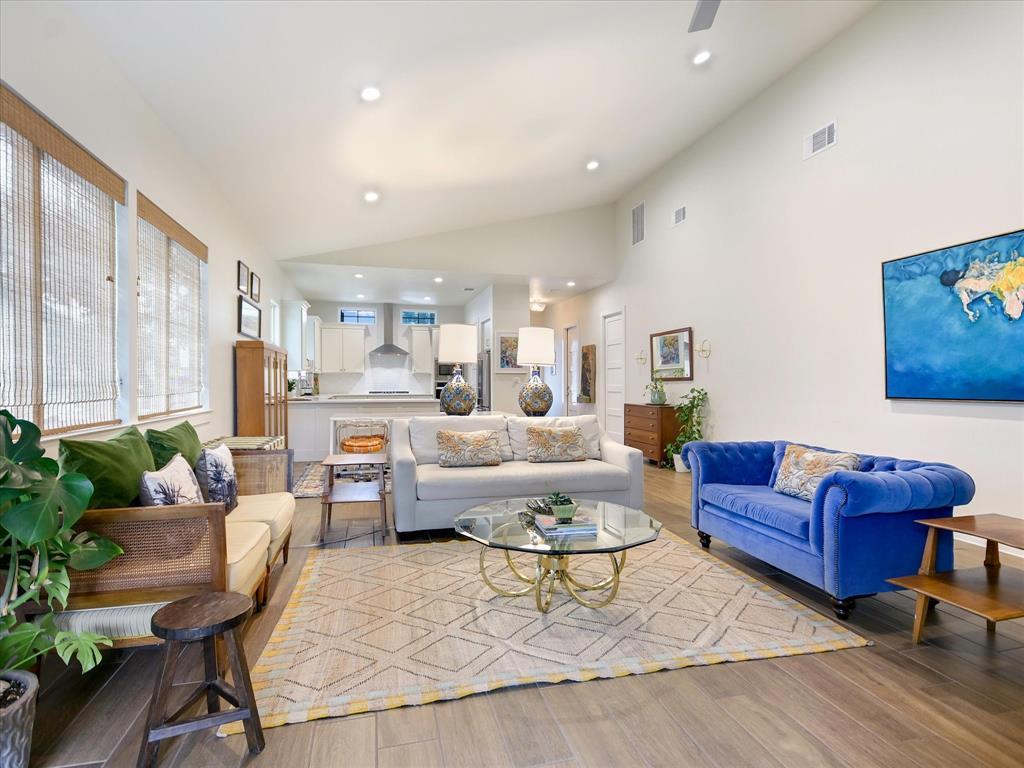170 Bunker Ranch Boulevard Dripping Springs TX 78620