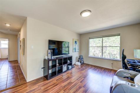 8904 W Hove Loop Austin TX 78749